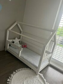 Domeckova postel pro deti - 1