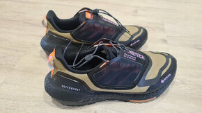 Běžecká obuv Adidas Ultraboost 22 Goretex velikost 43
