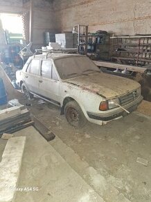 Prodám Škoda 125 5kvalt