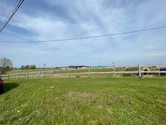Stavební pozemek 1550m2 pro zemědělskou stavbu