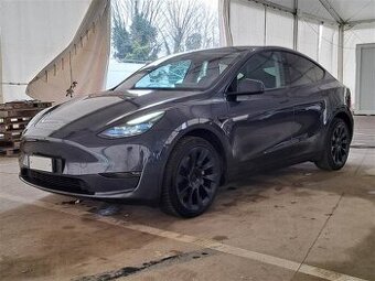 Tesla Model Y Dual Motor Long Range 75kWh 4x4 za 851.625 Kč