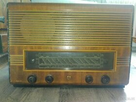 Rádio Tesla 614A