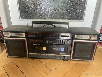 Retro osmdesátkový radiomagnetofon EASTEC - TD790