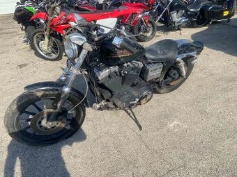 Harley davidson sportster 883