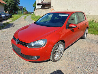 VW Golf Vl 2,0tdi rok 2011