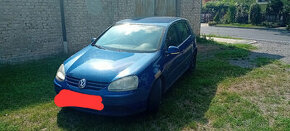 Prodám veškéré díly z totoho vozu VW Golf 1,6 fsi 85kw 2005