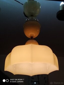 Stará starožitná skleněná Art Deco stahovačka lustr