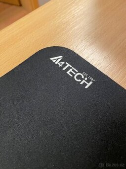 Gaming Podložka Pod Myš A4Tech X7 Dobrý Stav