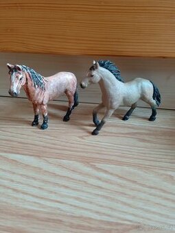 Schleich koně přebarvení - 1