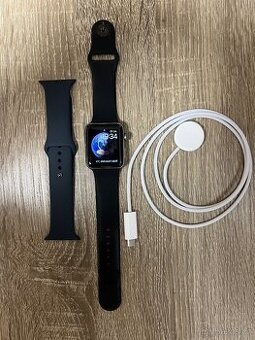 Apple Watch 3 - chytré hodinky - 42 mm