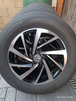AL Kola VW Tiguan