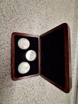 Stříbrné mince  medaile klaneni tri kralu