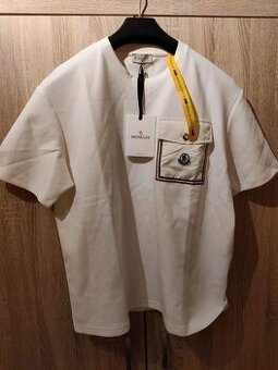 Triko Moncler, vel. XL