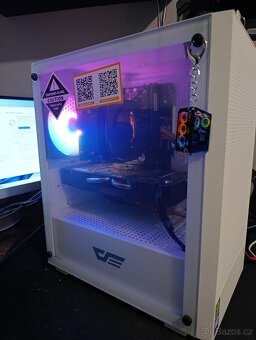 Herní PC /  nová skříň + W11 / 2x Disk 2256 GB