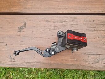 Yamaha Mt 07 brzdová pumpa