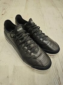 Pánské sálové kopačky Puma King - vel.45