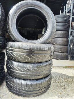 Letní pneu = 185/65 R15 = UNIROYAL