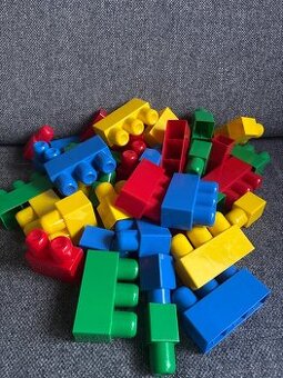 Plastové kostky pro nejmenší - 44 ks