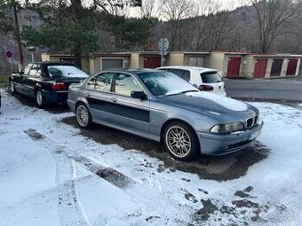 BMW e39 525i manuál