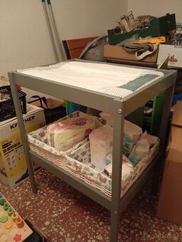 Přebalovací pult - 1