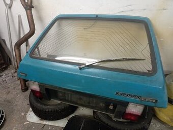 Škoda Favorit Forman páté dveře