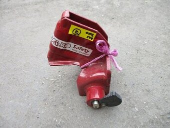 zámek na oj karavanu AKS 2000 - 1