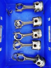 Píst touareg 2.5tdi 128kw BAC