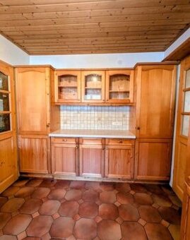 Venkovská kuchyně z masivu se spotřebiči,6395