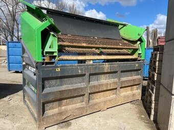 MS GIANT, czscreen - třídicí stroj zeminy