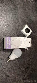 Fitop inteligentní RGB LED žárovka E27 - nová