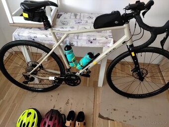 Prodám fungl nové Gravel kolo GT Comp