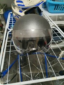 Motocyklová helma - 1