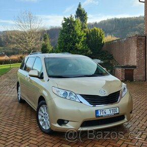 TOYOTA SIENNA LE 4x4 ‼️TOP STAV‼️