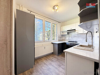 Prodej bytu 4+1, 85 m², Karlovy Vary, ul. Lidická