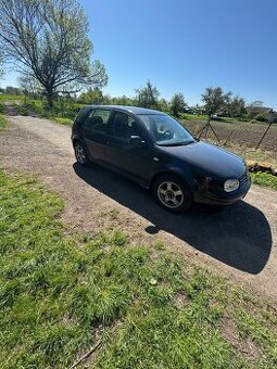 Golf 4