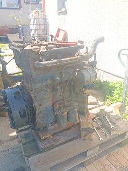 Motor zetor 5201