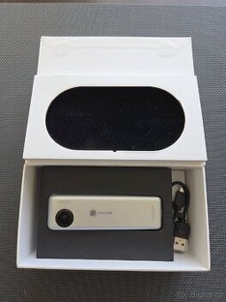 Kamera Insta360 nano