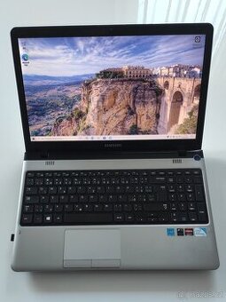 Samsung 350E5C Notebook - JAKO NOVÝ