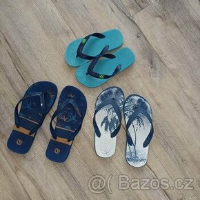 Žabky vel. 33, 35/36 a 28/29