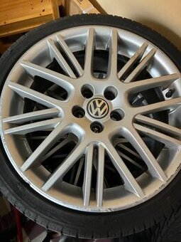 Alu kola 205/40 R17