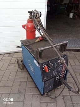 Svarecka co2