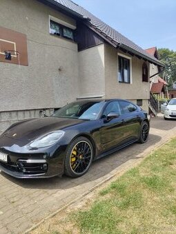 Porsche panamera s Turbo e-hybrid