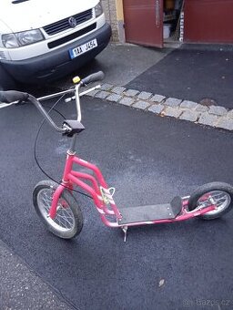 Prodám dvě koloběžky