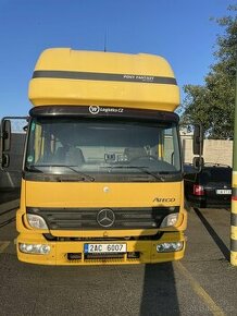Mercedes Benz Atego 818 čelo