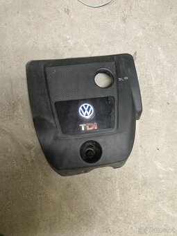 Kryt motoru 1.9 tdi volkswagen