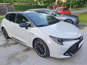 Toyota Corolla GR 1.8i Hybrid, hatchback, CZ, 1. majitel
