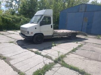 Prodám Peugeot J5 2.5D odtahovka