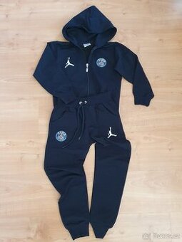Tepláková souprava v.140 tmavě modrá Paris Saint-Germain