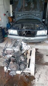 Motor Mercedes w126 2,8s