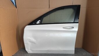MERCEDES TŘÍDA C w205 LEVÉ PŘEDNÍ DVEŘE